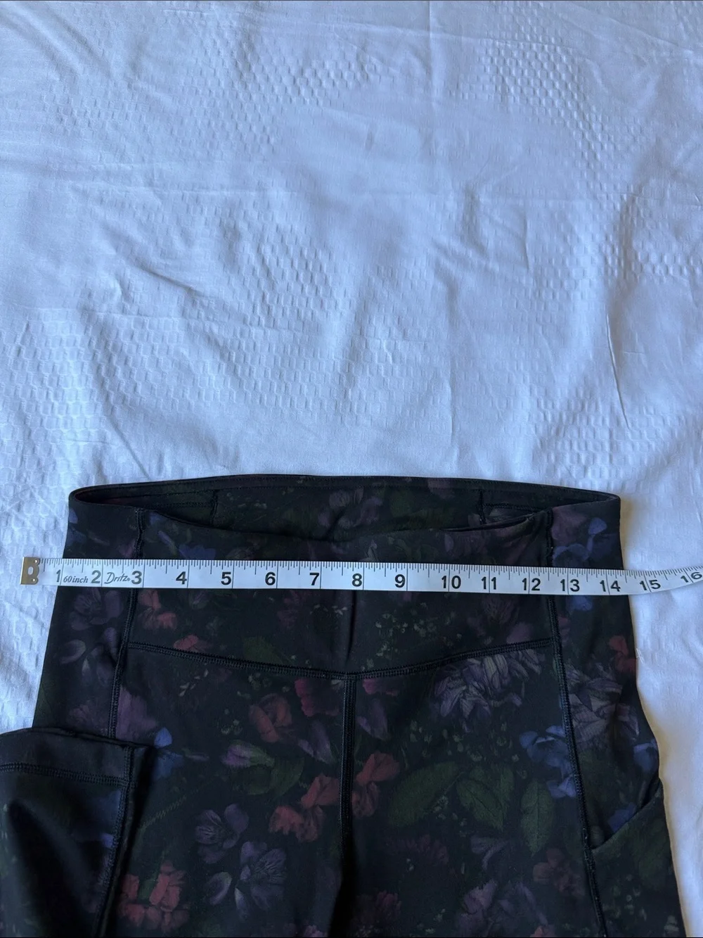 Lululemon Speed Up Crop (21